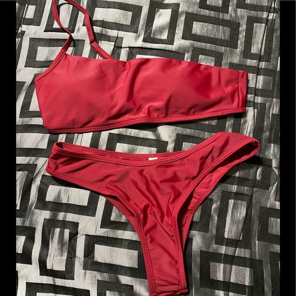 2pc burgundy/maroon bikini 